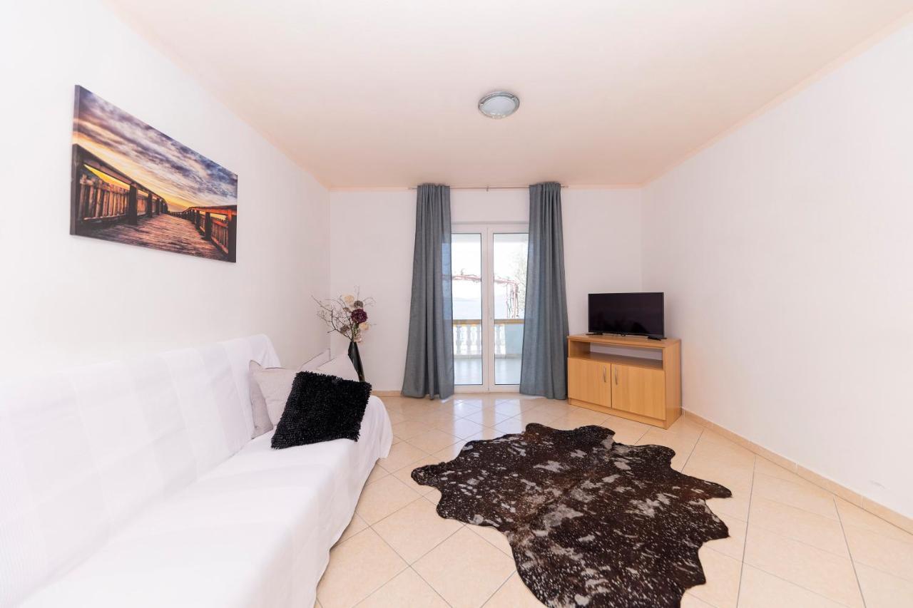Apartments Seaside Bibinje Exterior photo